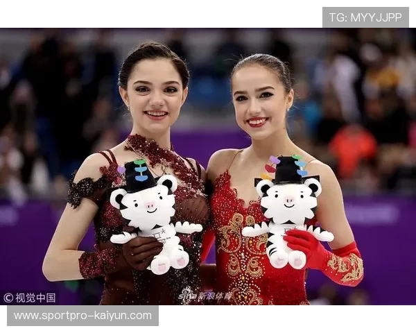 俄罗斯小将埃辛·尤因一致判定胜威尔梅克，羽量级取得三连胜